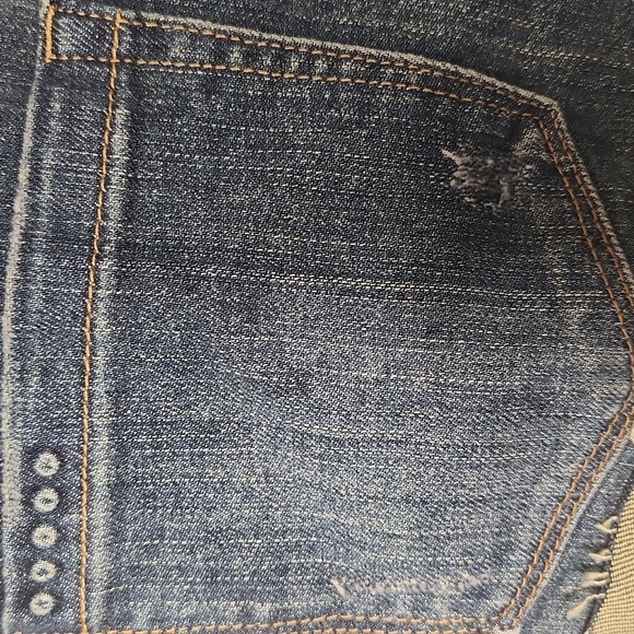 NWT Nordstrom The Fulton Blanknyc Roll Up Distressed Denim Blue Shorts Size 24 - Picture 8 of 13